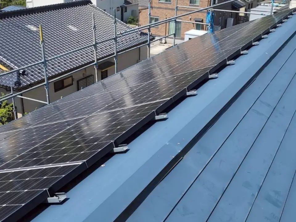 太陽光パネル付き屋根の現地調査
